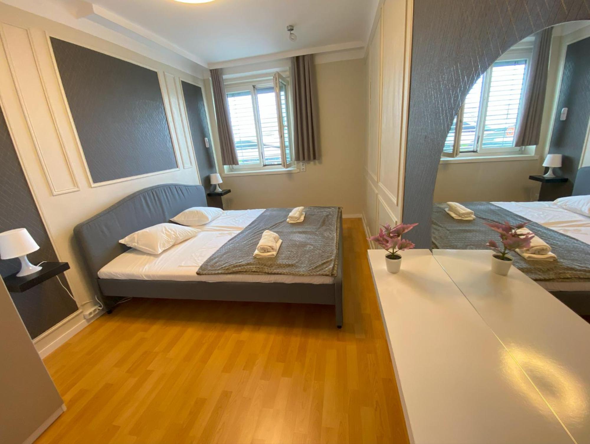 Anzotika Central Apartment, Viena Exterior foto
